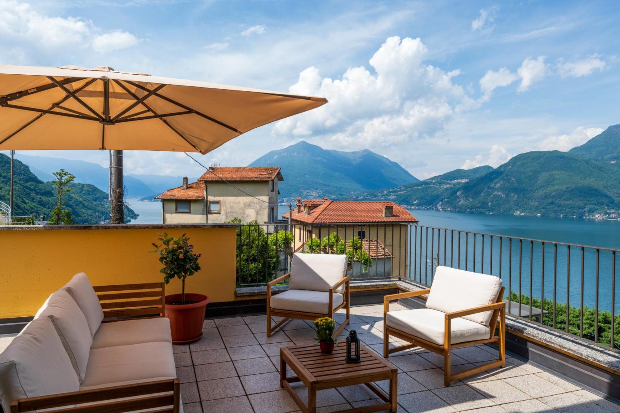 Stunning Apartment- Terrace And Swimming Pool Bellano Dış mekan fotoğraf